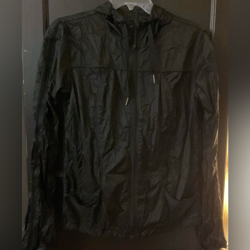 Lululemon Run Wild Jacket Black Sz 6 Mesh Panel Hooded Lightweight EUC